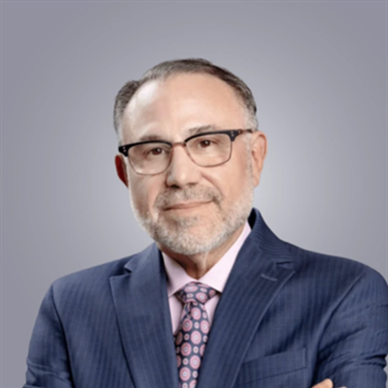 Michael Gold Headshot